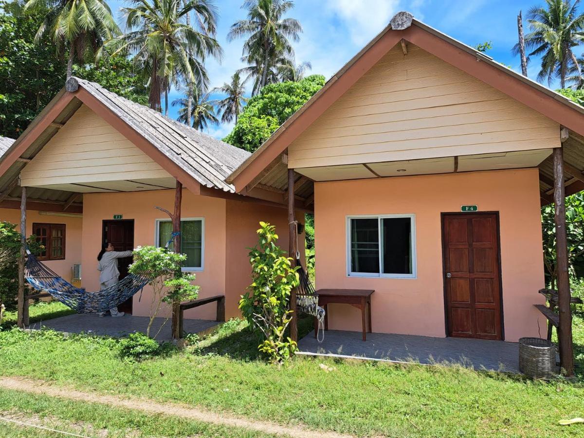Scandinavian Beach Resort Ko Lanta Exterior foto